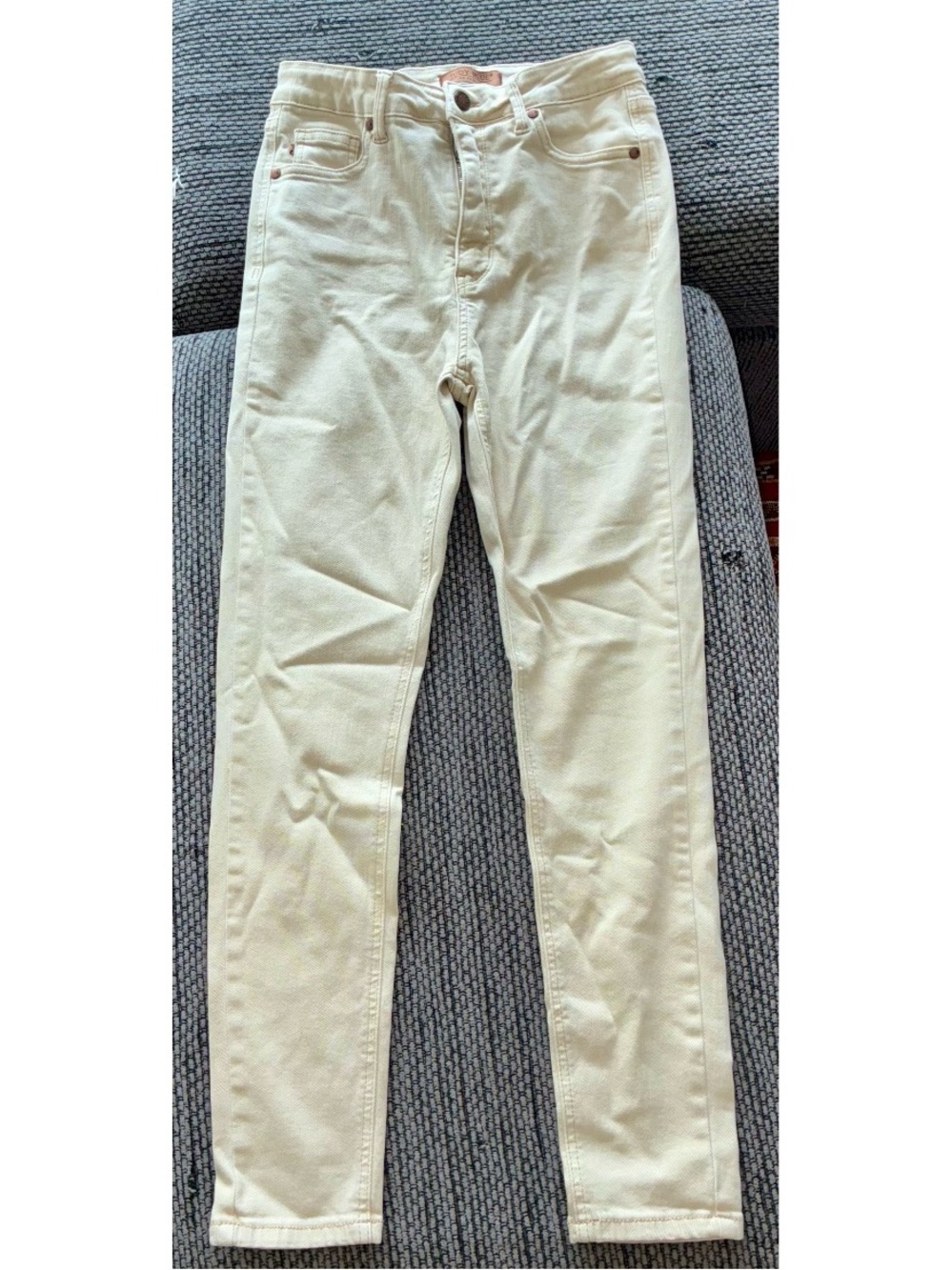 Judy Blue Los Angeles “Garmet Dyed” Cream-colored Jeans, Sz 7/28